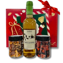 Cesta Presenteável 3 itens - Mix de Castanhas Agridoce, Frutas Vermelhas e Vinho Porca de Murça